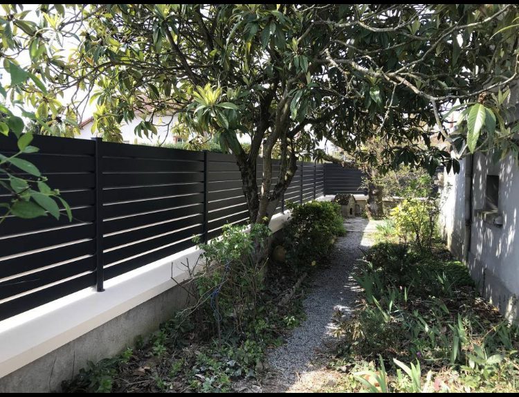 KT-contemporain-litenn-cloture-anthracite KT-contemporain-litenn-cloture-anthracite