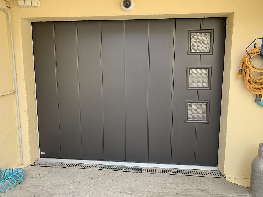 Porte De Garage à Déplacement Latéral Fame